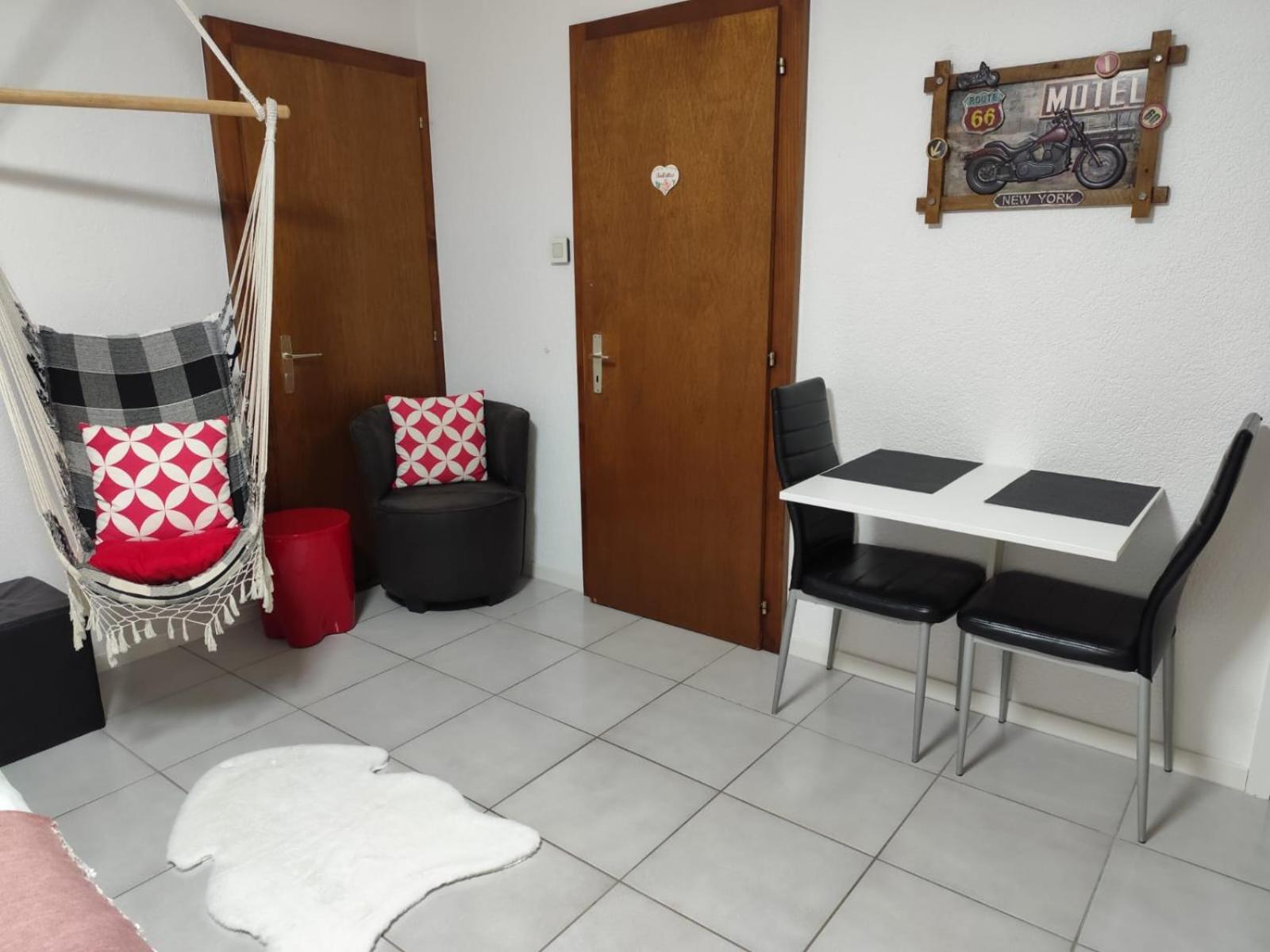 Independant A Apartment